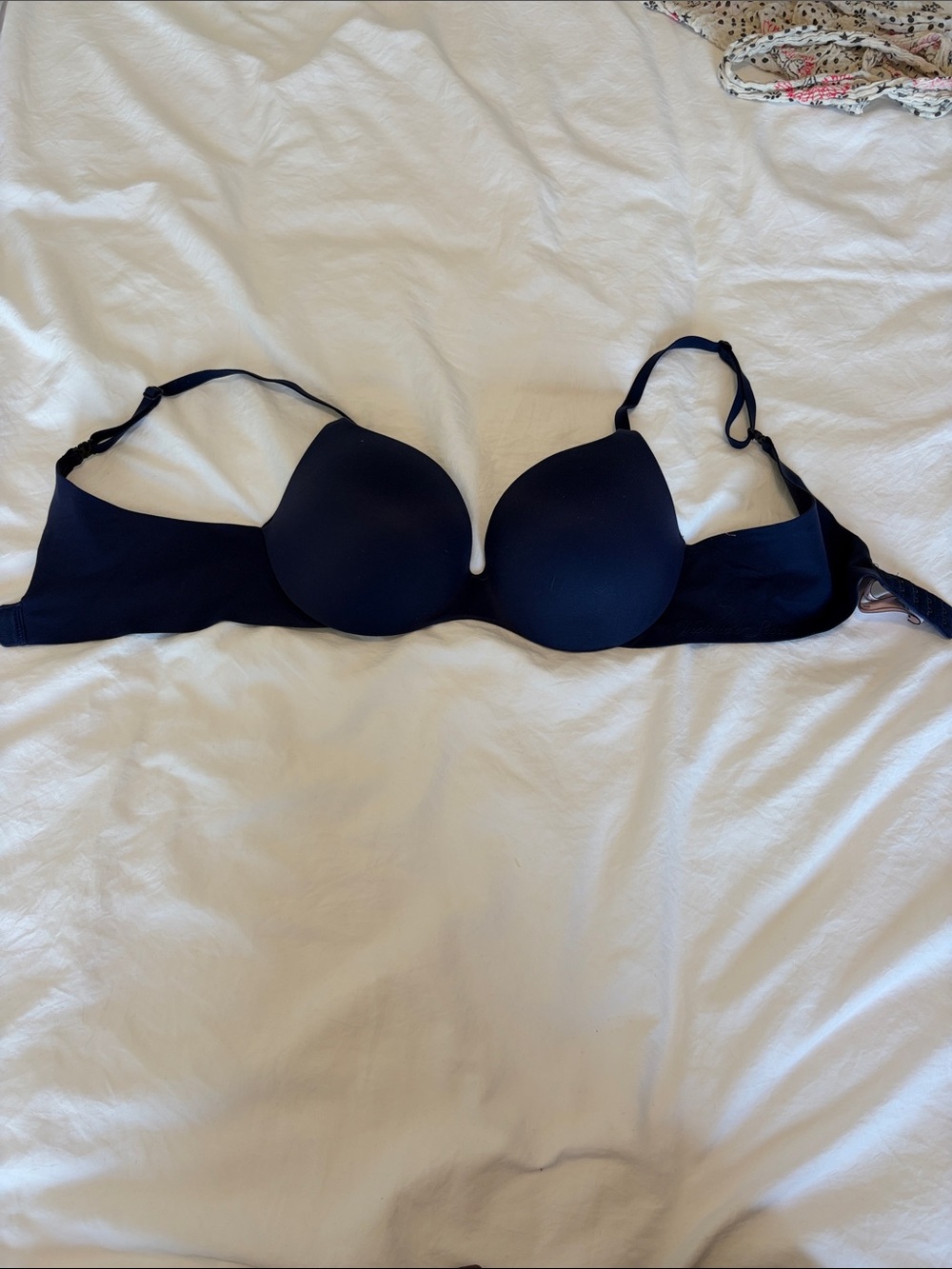 Victoria’s Secret “Perfect Shape”  Bra 32C